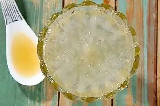 Tổ yến mật ong